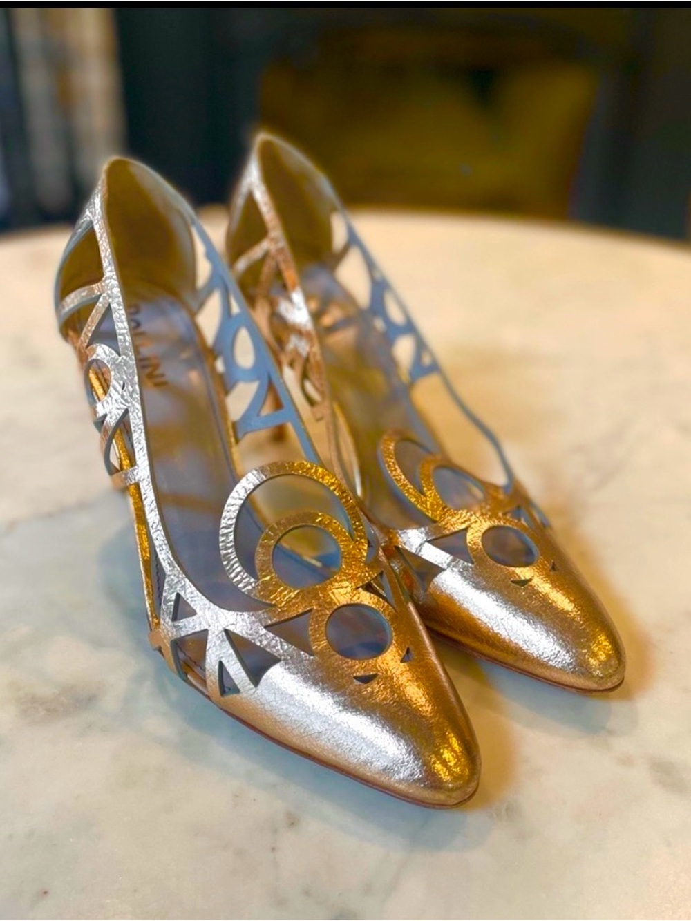 Rare Italian Luxury Pollini Rose Gold Leather Cutout Pointed-Toe Stiletto Heels